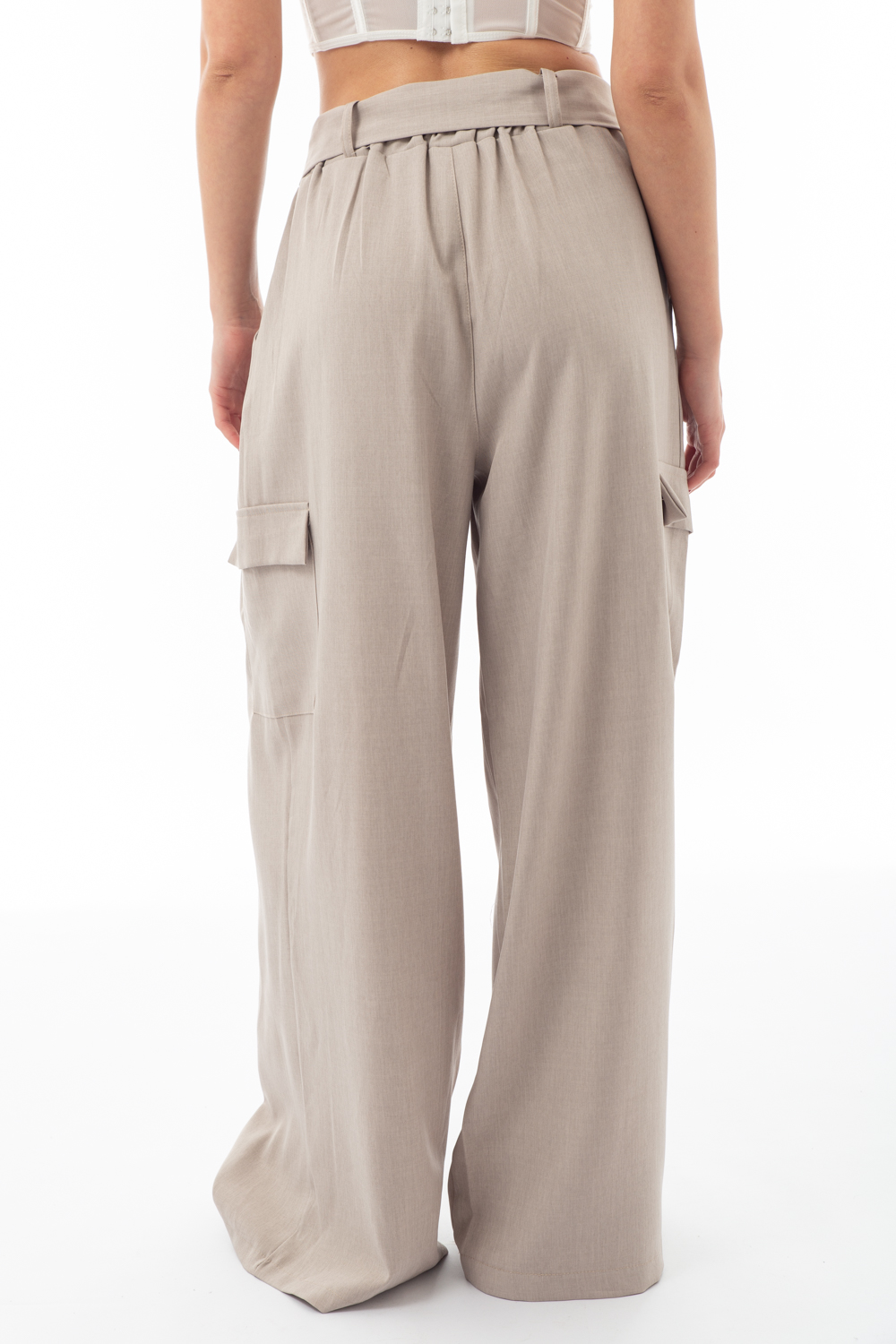 Παντελόνι Φαρδύ Με Πιέτες Και Πλαινές Τσέπες - Image 3
